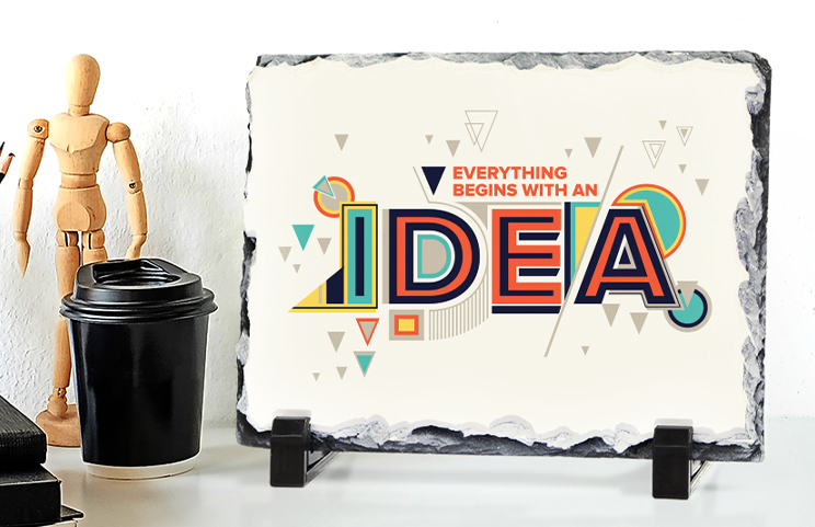 ["Stone Photo Slate", "Steinschiefer mit Familienfoto", "Seitenansicht des Steinschiefers mit Baby, Mama und Papa", "Zwei junge Leute auf einem Stein gedruckt", "Personalisierter Geschenksteinschiefer mit gedrucktem Bild", "", "", "", "", ""]||||||||||