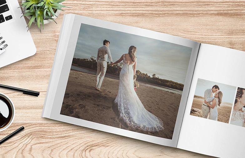 Moderne Momente im schwarzen Fotobuch